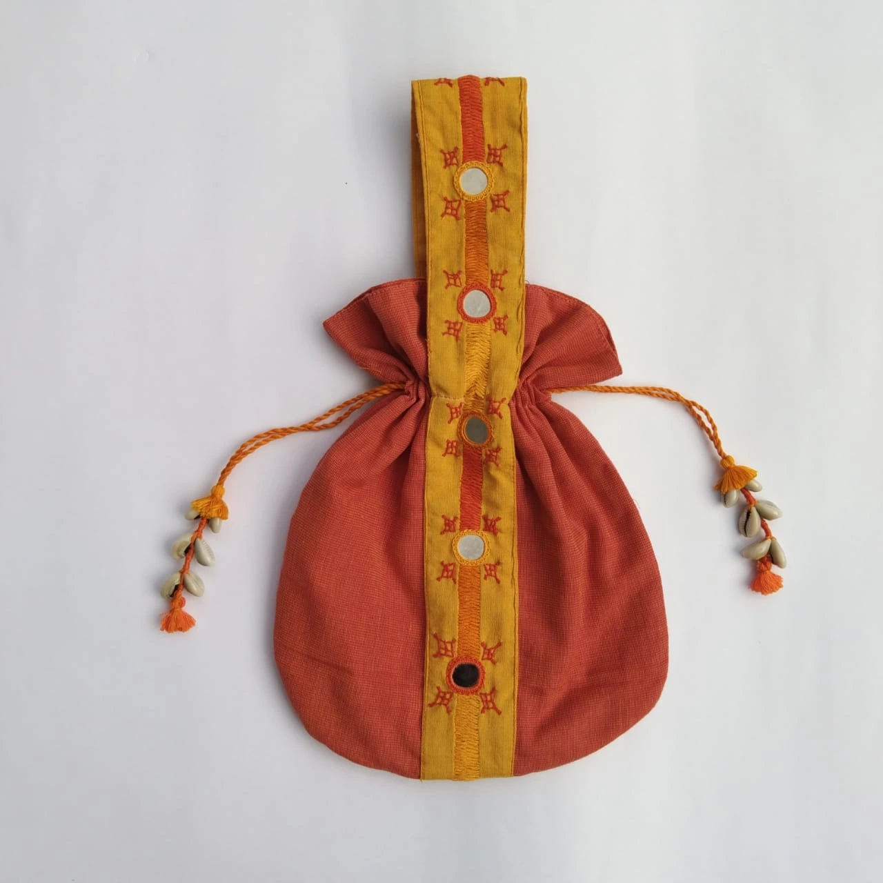 Lambada Embroidery